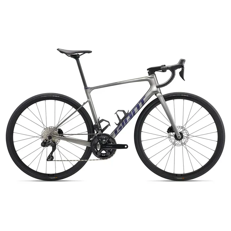 Giant Defy Advanced 1 Road Bike in Charcoal/Milky Way