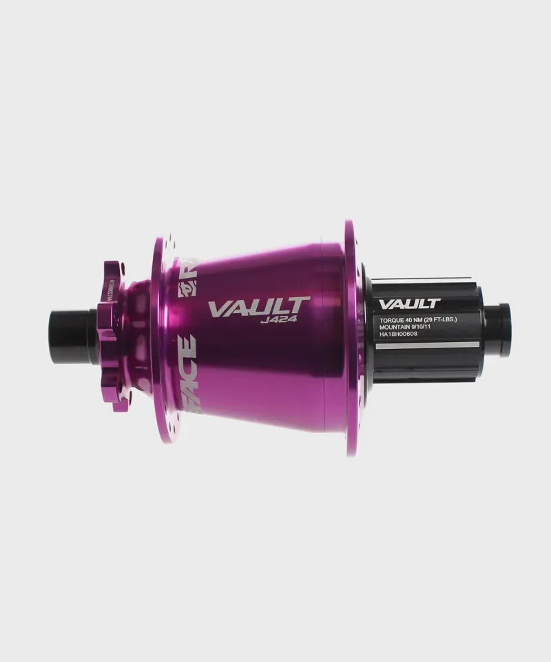 Race Face Vault J Bend Hub in Purple