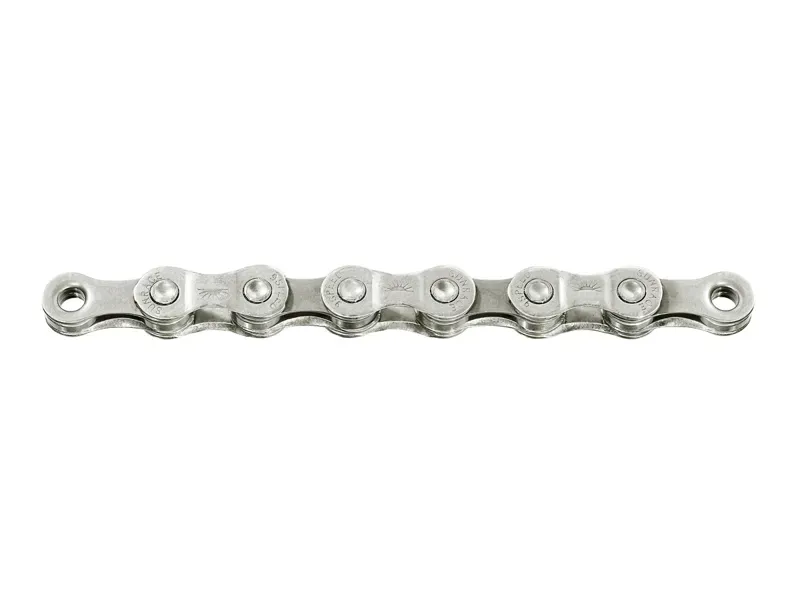 Sunrace and Sturmey Archer 9 Speed 116L Chain in Silver