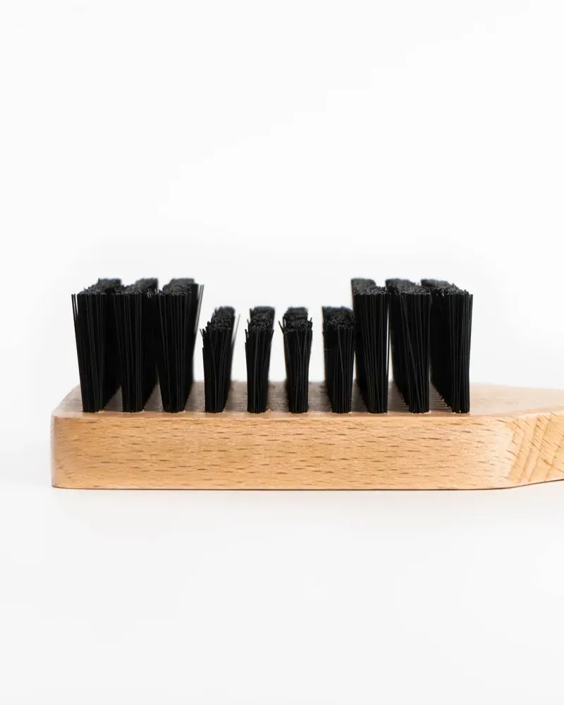 Peaty's Tyre Brush in Orange-4