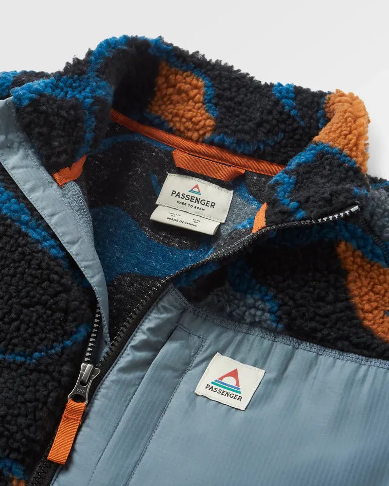 Passenger Men's Offroad Recycled Sherpa 1/2 Zip Fleece Sustainable Adventure Layer-4