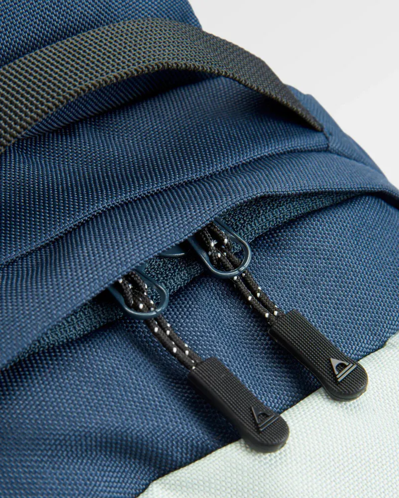 Passenger Boondocker Sling 8L - Rich Navy/Surf/Moonlight Blue Sling Bag-3