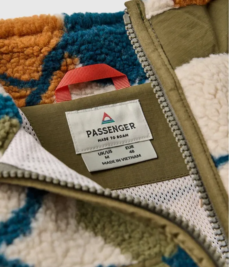 Passenger Men Valiant Fleece Abstract Trails Pebble Grey-4