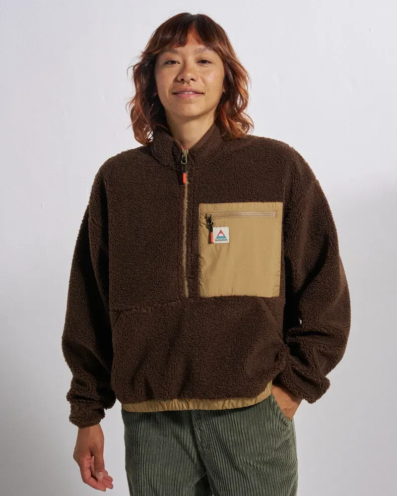 Passenger Women's Ravi Sherpa Cosy Fleece - Chestnut Brown-1