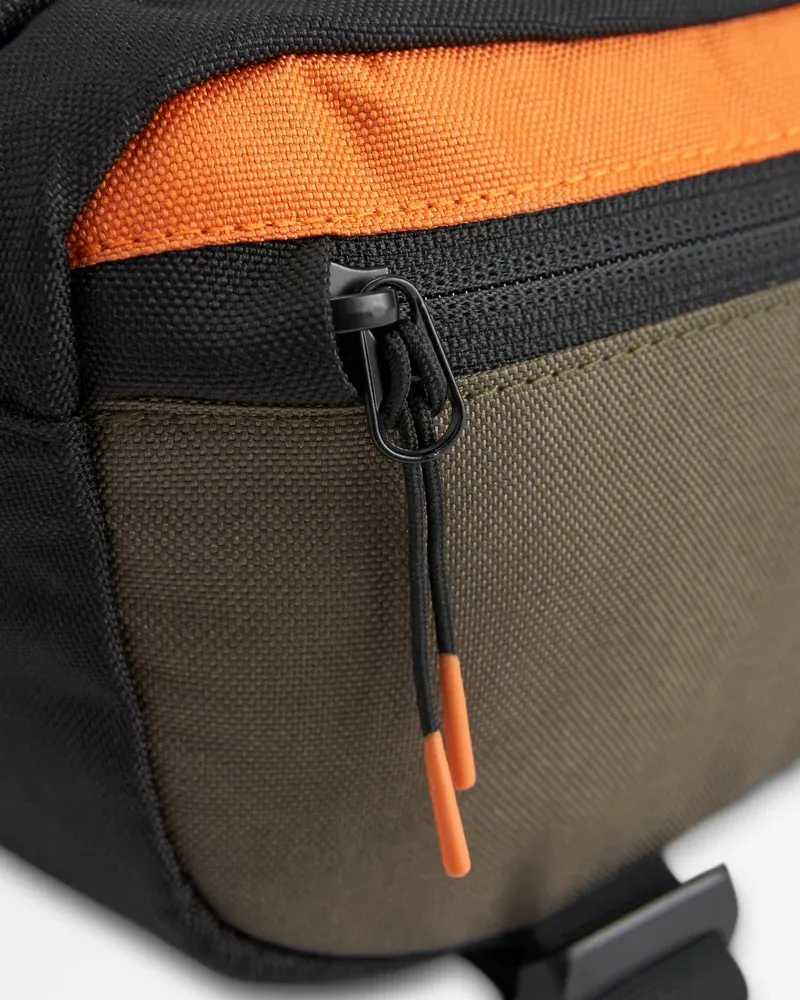 Passenger Boondocker Recycled Hip Pack Sustainable Waist Bag -3