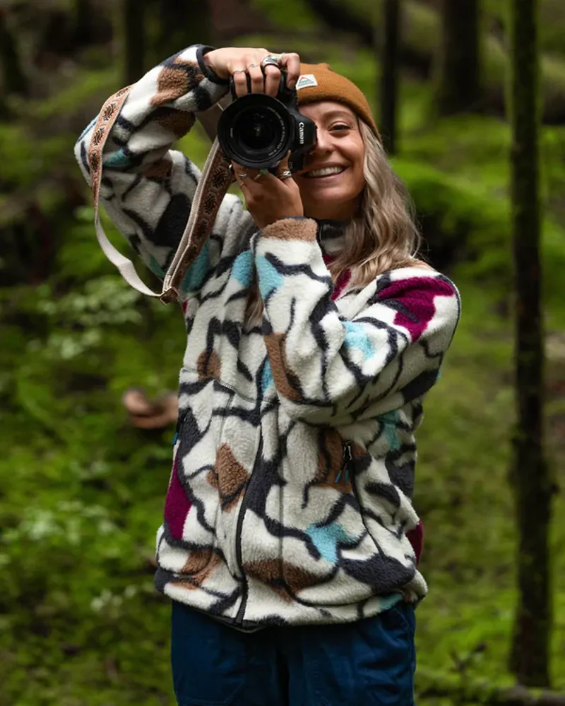 Passenger Fairbanks 2.0 Full Zip Recycled Sherpa Fleece Abstract Trails Off White