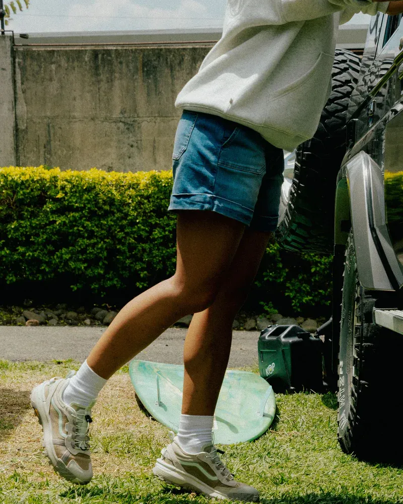 Passenger Carriso Denim Short Light Wash Denim Organic Cotton Women's Casual Shorts-1