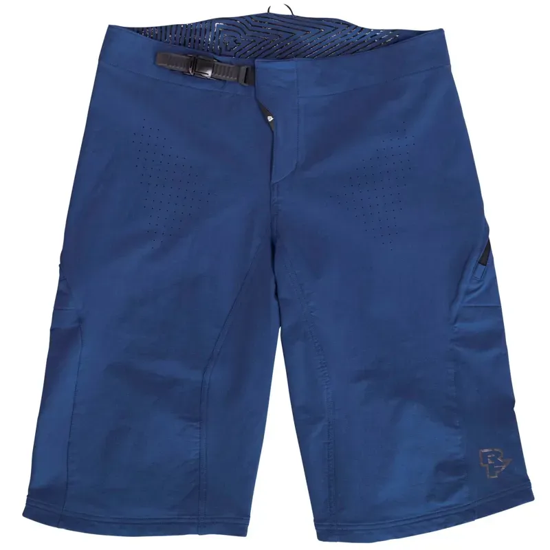 2021 Race Face Ruxton Shorts in Blue