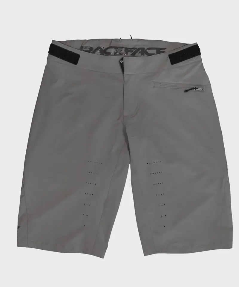 2021 Race Face Indy Womens Shorts in Grey